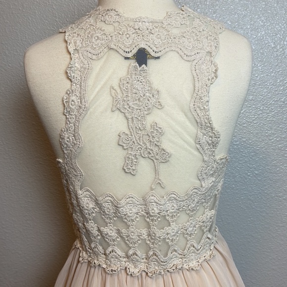 Audrey 3+1 crochet and chiffon dress, Wm’s Sz medium - Picture 6 of 7